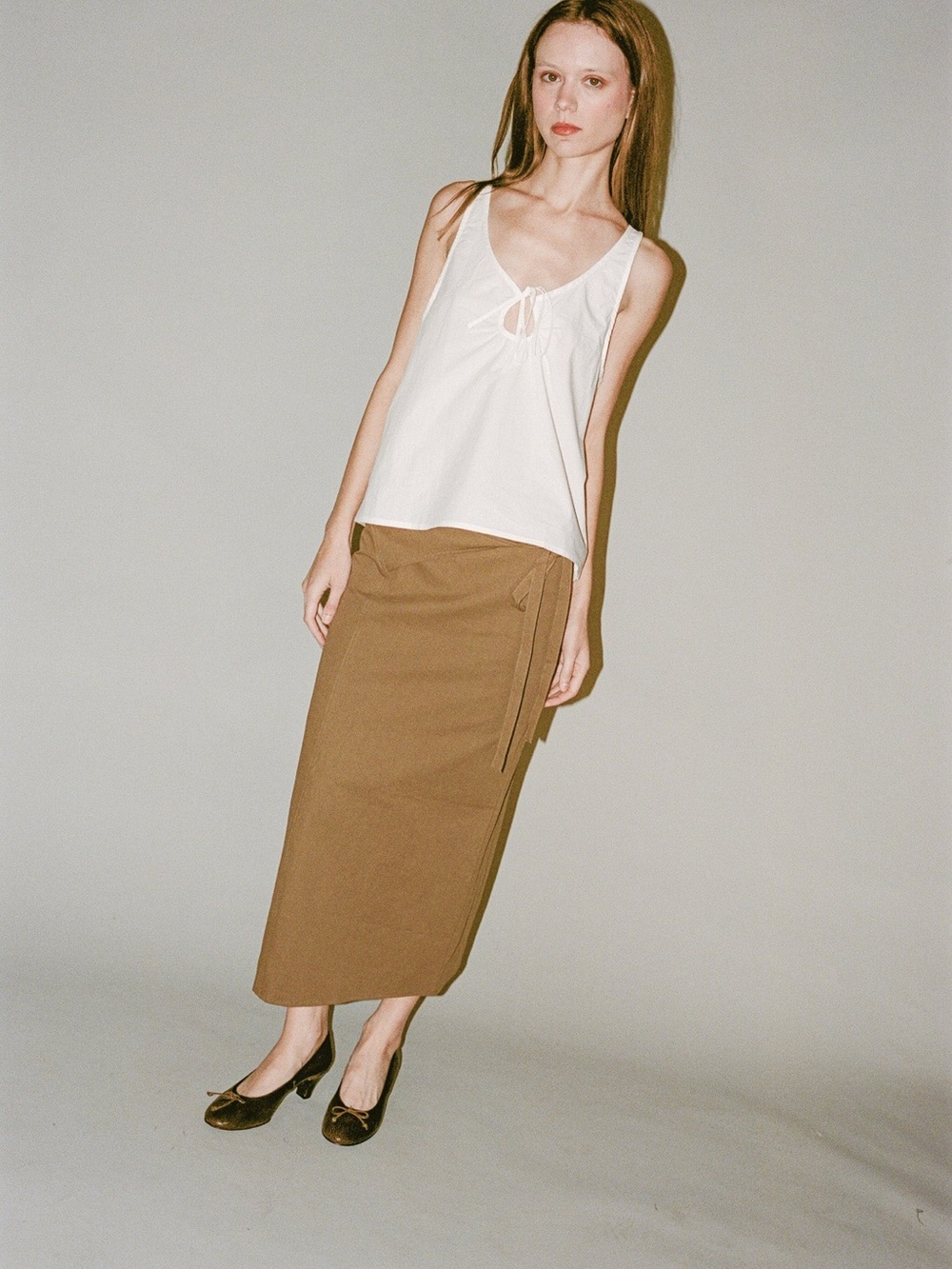 the cotton wrap skirt by Deiji Studios in black - Picture 6 of 6